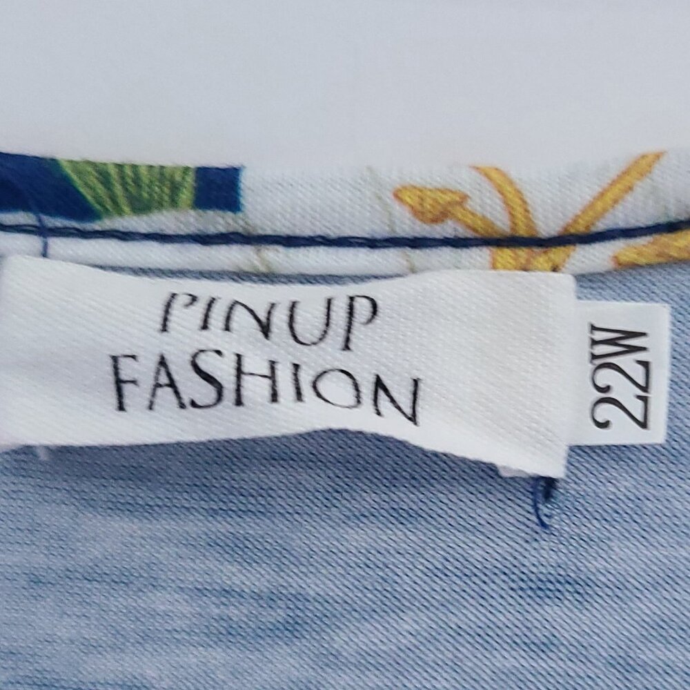 PINUP FASHION FLORAL V-NECK DRESS | BLUE & WHITE | SHORT SLEEVE | SZ 22W - Picture 3 of 14